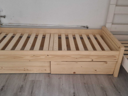 SLEVA 50%  Smrková postel Thomas I. 90x200 přírodní + šuplíky