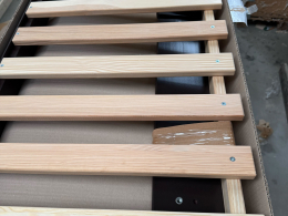 SLEVA 20% Cassini  rošt pohovky smrk 140x200 wenge